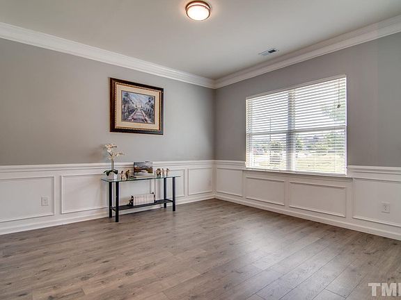 5th image of 502 Southwick Pl