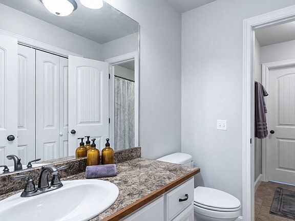 4th image of 1123 S Tottenham Ct