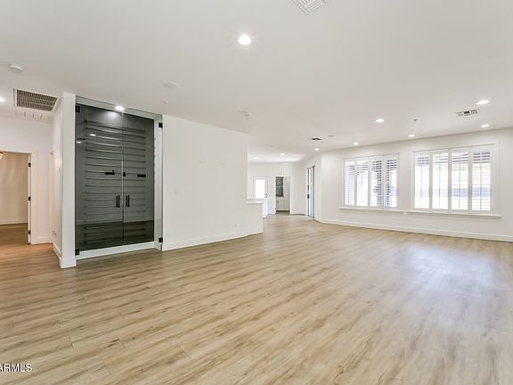 3rd image of 2732 E TAMARISK Street