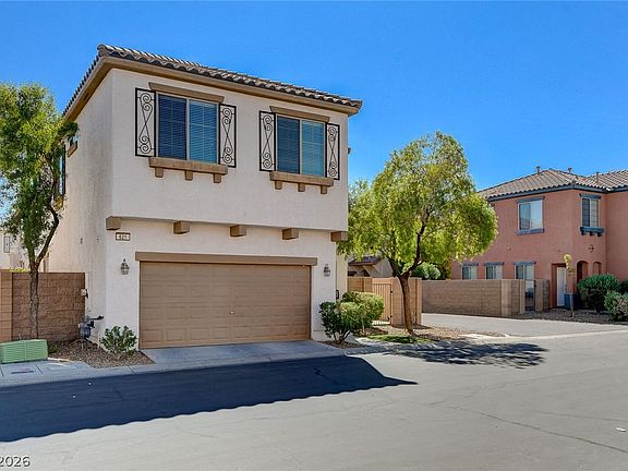 3rd image of 621 Palm Wash Ln
