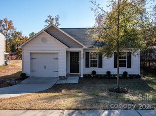 2428 Hart Rd, Charlotte, NC 28214