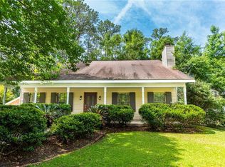 28096 Evelyn Dr, Lacombe, LA 70445