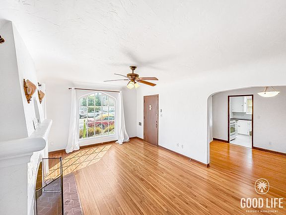 2nd image of 4736 30th St