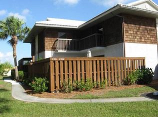 2501 SE King Arthurs Ct, Port St Lucie, FL 34952