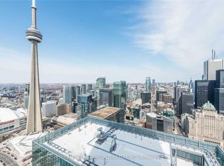 14 York St #5709, Toronto, ON M5J 0B1