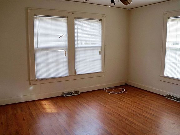 4th image of 617 Glenwood Ave