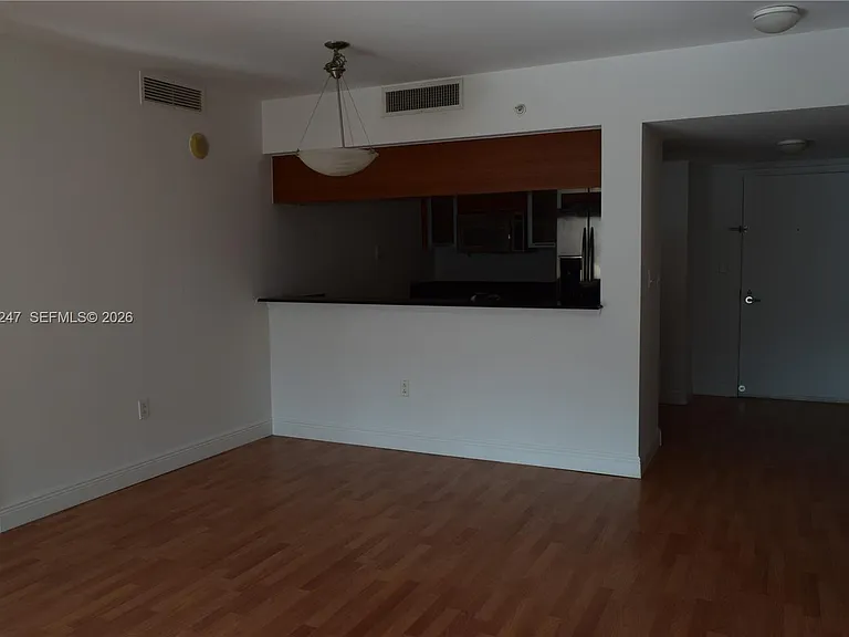 1800 N Bayshore Dr #2310 — Photo 23