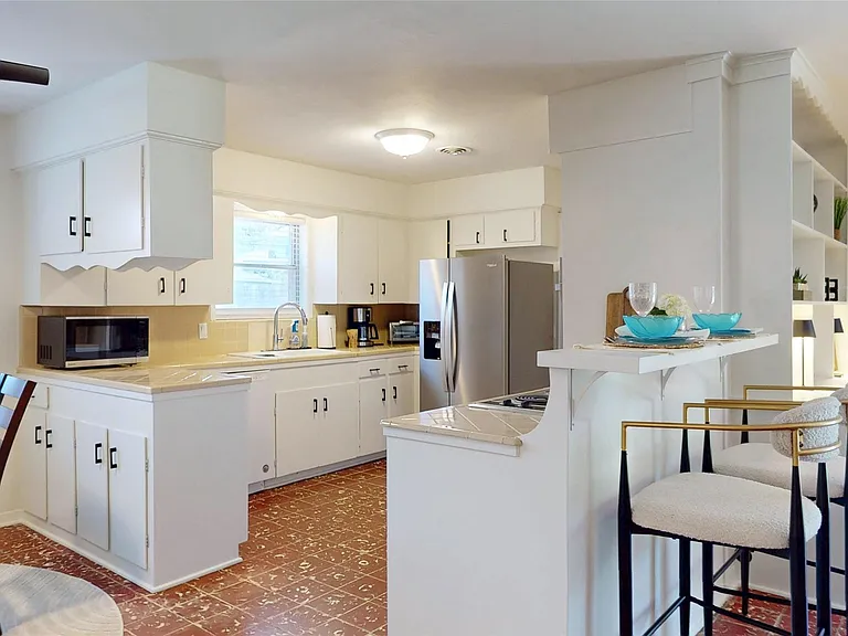 4826 Waynesboro Dr — Photo 10