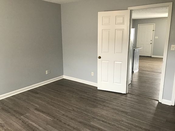 2nd image of 1321 Kenilwood Way #4