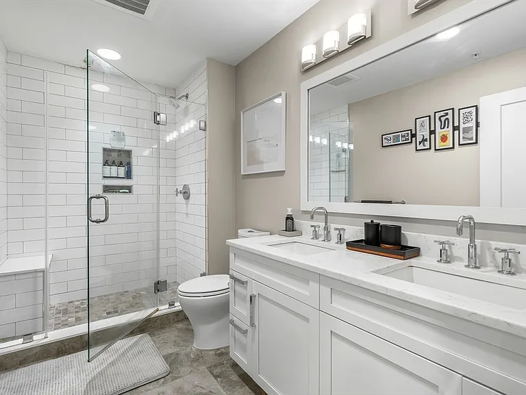 353 Summer St #310 — Photo 10
