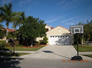 183 Cameron Ct, Weston, FL 33326