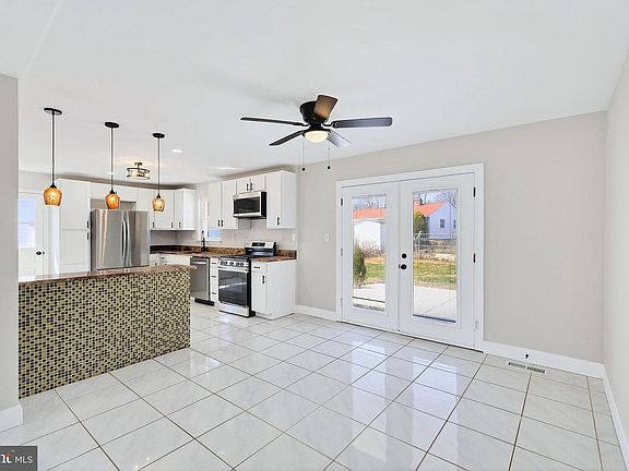 4th image of 10908 Wharton Dr
