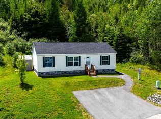 9 Victoria Ln, Berlin, NH 03570