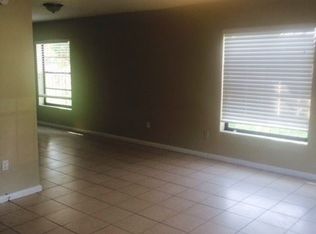 2790 NW 196th Ter, Miami Gardens, FL 33056