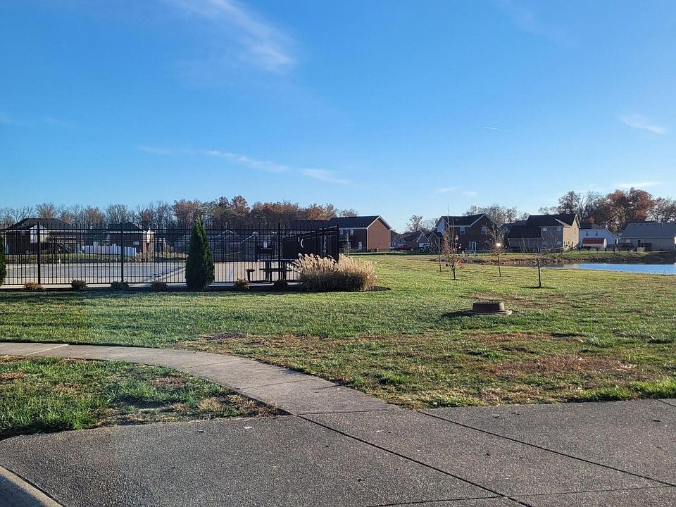 1st image of 364 Villa Ln