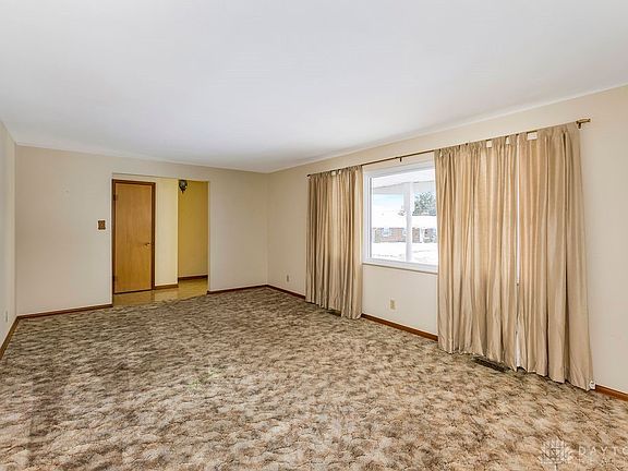 4th image of 618 Dorado Dr