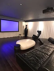 Rented by MOTION New York