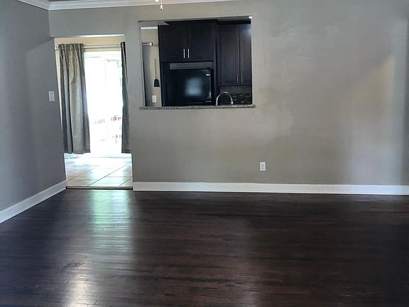 3rd image of 1443 S Braden Ave