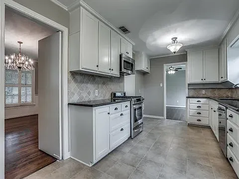 1126 Buck Ave Photo 1