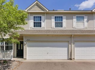 19512 Bluejay Ct, Farmington, MN 55024