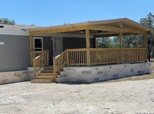 960 Forest View Dr #2, Blanco, TX 78606