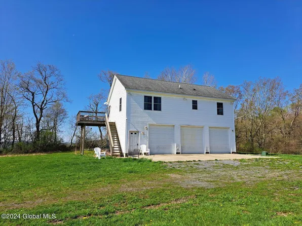 1 First Light Road, Salem, NY 12865