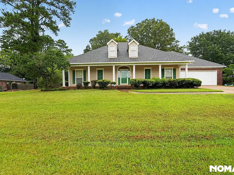 312 Wildwood Blvd — Photo 32