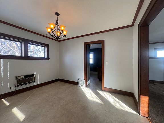 2nd image of 538 Belgrade Ave