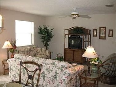 2nd image of 2618 Hialeah Ave