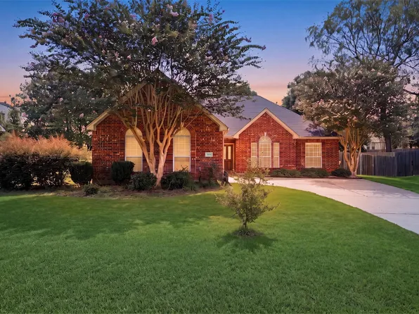 3504 Oak Lndg, Willis, TX 77304