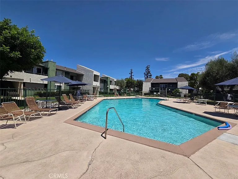 15317 Santa Gertrudes JJ101 #JJ101 — Photo 21