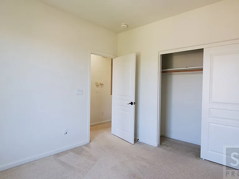 1715 Bilbao Dr — Photo 33