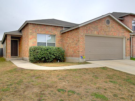 2nd image of 10212 Villa Del Lago