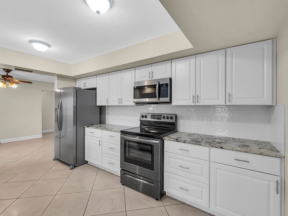 1st image of 416 Willows Avenue