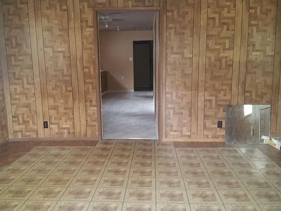 3rd image of 1438 Taft St