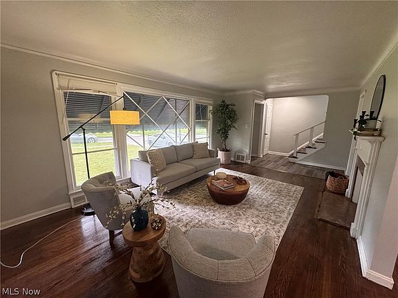 3rd image of 16611 Eldamere Ave