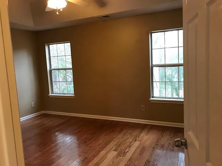 2989 Garland Dr SW — Photo 6