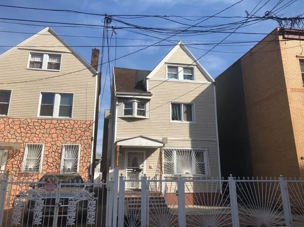 1688 Monroe Ave, Bronx, NY 10457