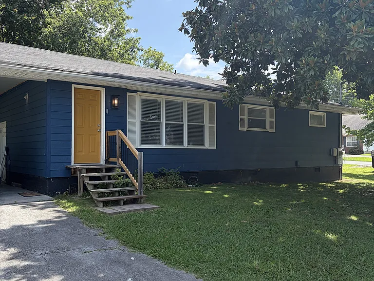 1617 S Mack Smith Rd — Photo 2