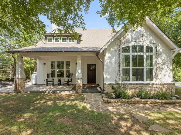 665 Chinn Chapel Rd, Copper Canyon, TX 75077