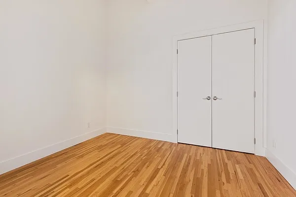 Rented by MNS | media 13