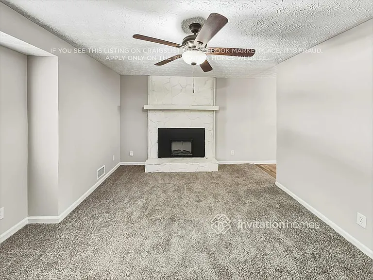 1023 Lakewood Dr — Photo 5