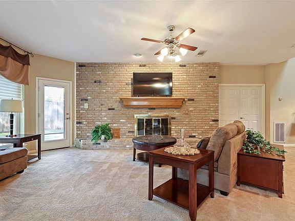 5th image of 6503 Pauma Dr