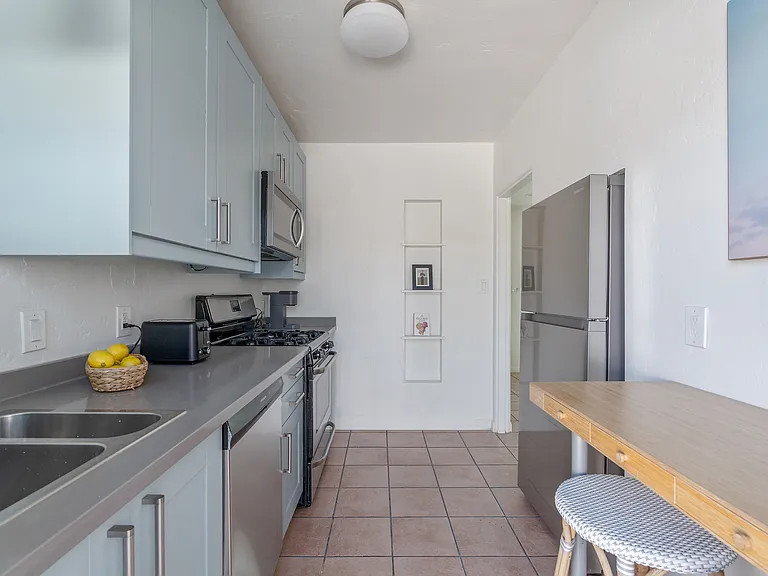 550 Calle Santa Rosa — Photo 21