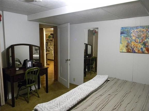 5th image of 2306 Lewis Ave