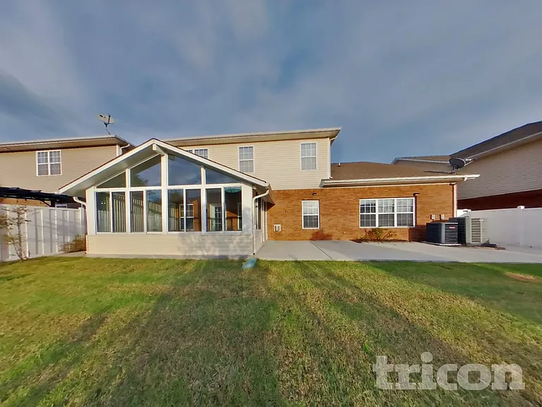 14208 Highland Meadow Rd — Photo 20