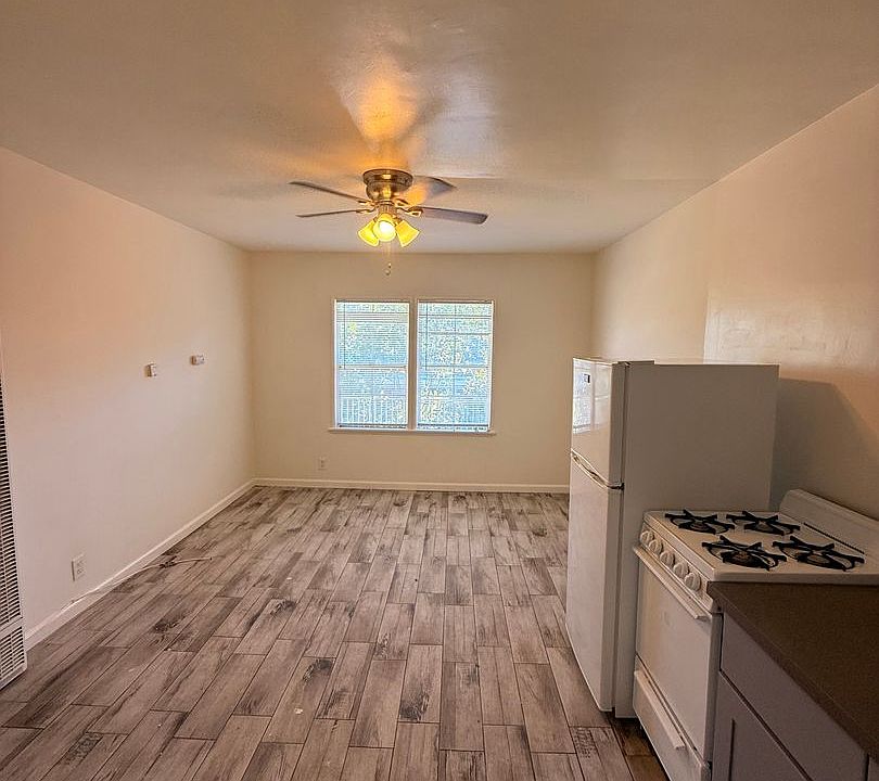 2nd image of 1023 S Osage Ave APT 20