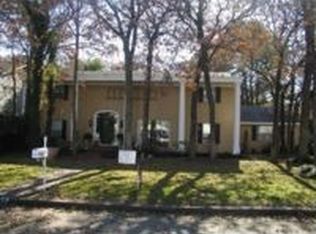 2404 Winewood Ln, Arlington, TX 76013