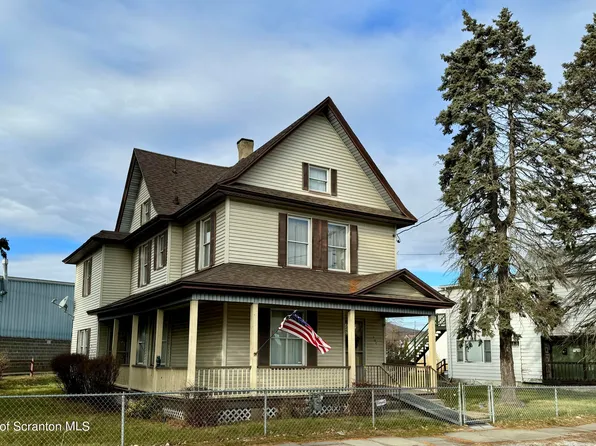 905 Albright Ave, Scranton, PA 18508