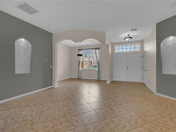 3rd image of 2975 Marbella Dr